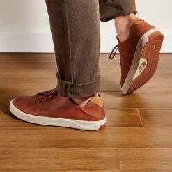 OluKai Lae‘ahi Lī ‘Ili - Fox -OluKai Sandal Store 10455 FXFX 102 M Lae ahiLi Ili FoxFox Web Opt