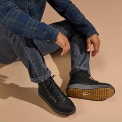 OluKai Mōlina - Black -OluKai Sandal Store 10501 4040 102 M MOLINA BlackBlack V2