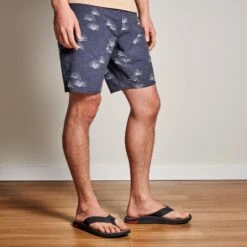 OluKai ‘Awiki - Black / HLA -OluKai Sandal Store 10506 40HL 102 M AWIKI BlackHLA