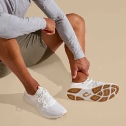 OluKai Holo - Bright White -OluKai Sandal Store 10513 WBWB 102 M HOLO BrightWhiteBrightWhite e1ab7e8c 1762 4f1c bce8 a878618e0e39