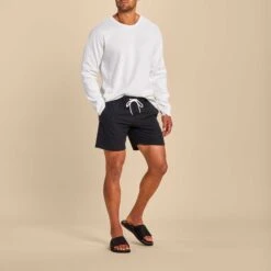 OluKai ‘Awiki ‘Olu - Black / HLA -OluKai Sandal Store 10522 40HL 103 M AWIKI OLU BlackHLA d37a5f1d 9877 40e2 8368 c20566c15c5e