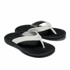 OluKai ‘Ohana - Bright White / Hua -OluKai Sandal Store 20110 WBHQ 003 W Ohana BrgtWht