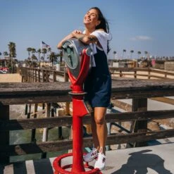 OluKai Wailuku - White / Navy -OluKai Sandal Store 20478 4R54 102 Wailuku