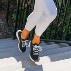 OluKai Kāholo - Black -OluKai Sandal Store Kaholo W 1