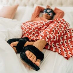 OluKai Kīpe'a Heu - Black -OluKai Sandal Store Kipe aHeu Black galleryimage 04