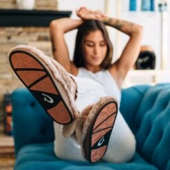 OluKai Kīpe'a Heu - Tan -OluKai Sandal Store Kipe aHeu Tan galleryimage 06